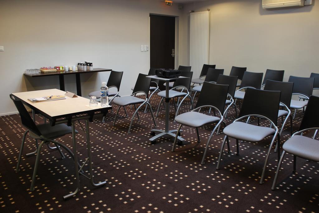 Kyriad Rennes Nord Hotel מראה חיצוני תמונה